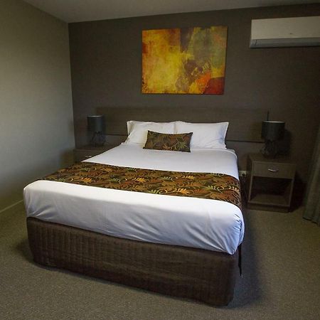 Gladstone Reef Hotel Motel Екстер'єр фото