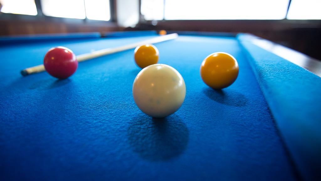 Gladstone Reef Hotel Motel Екстер'єр фото