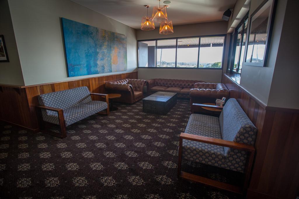 Gladstone Reef Hotel Motel Екстер'єр фото