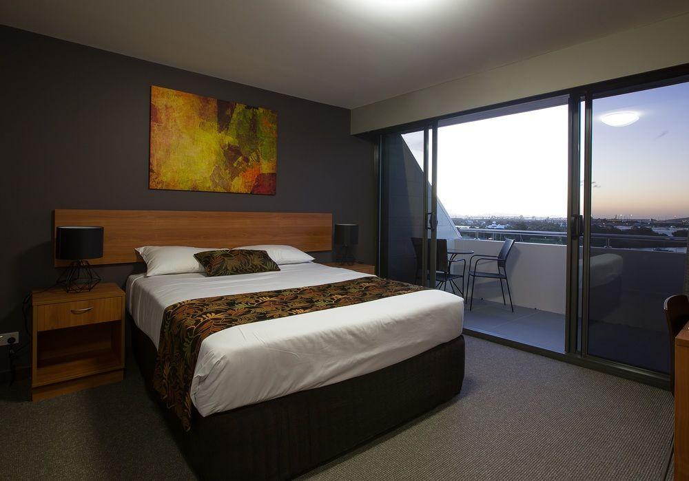 Gladstone Reef Hotel Motel Екстер'єр фото